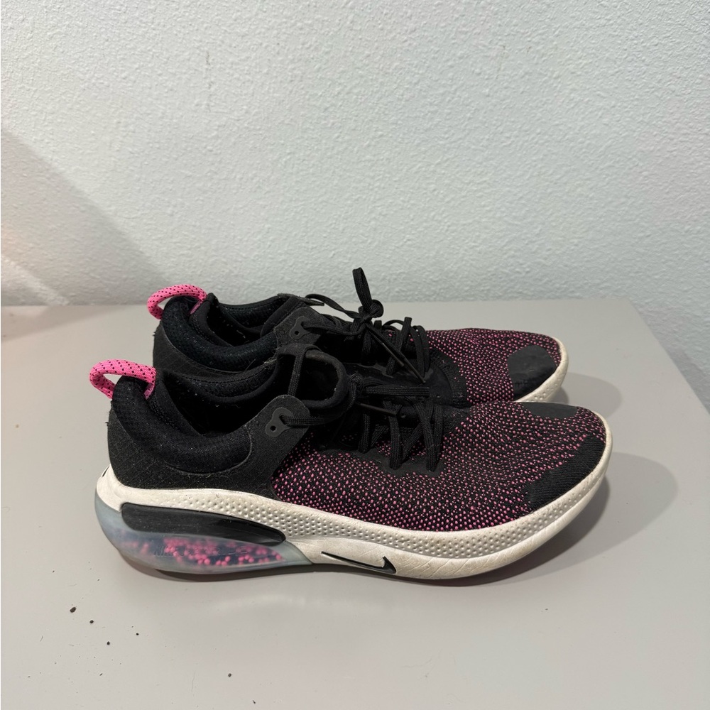 Nike Joyride Black and Pink